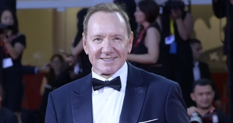 Kevin Spacey hakkındaki taciz davalarında uzlaşma sağlandı