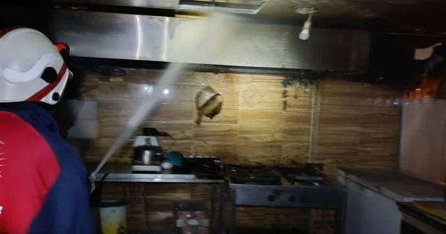 Özalp ta iş yeri yangını Van Haberleri