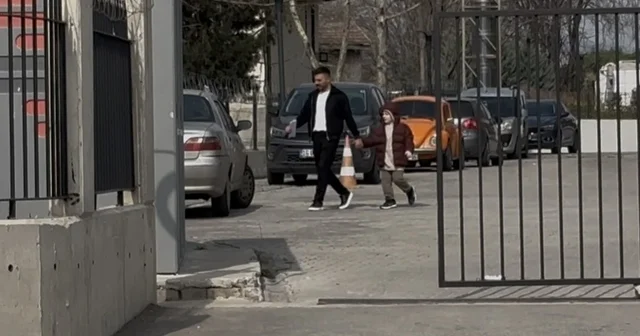 7 yıl sonra annesiyle yeniden tanışan ve ilk kez anne diyen Nazar: Rebecca kötü değil, iyiymiş Bursa Haberleri