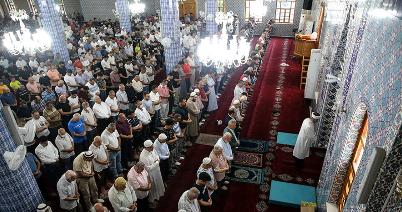 İstanbul bayram namazı saati 2026: İstanbul da Ramazan Bayramı namaz vakti saat kaçta, bayram namazı vakti (Diyanet Ramazan Bayramı namaz saatleri)