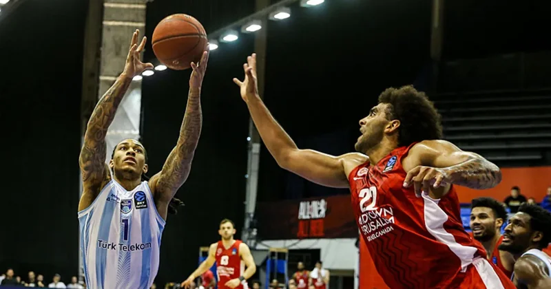 Türk Telekom, yarı finale yükseldi