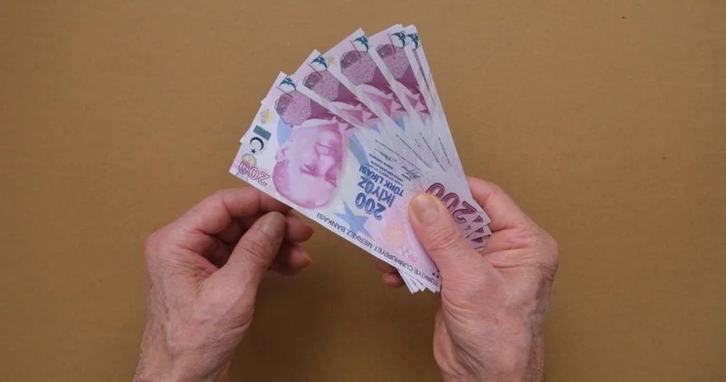 Bayram mesai ücreti, bayram mesaisi nasıl hesaplanır? Bayramda çalışan ne kadar ücret alır, bayram mesaisi hesaplama örnek tablo