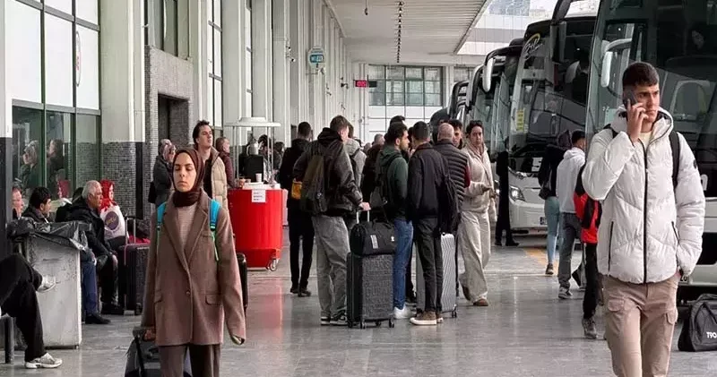 AŞTİ de bayram yoğunluğu