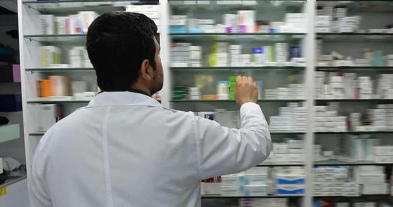 Arefe günü eczaneler açık mı? 19 Mart Arefe Günü eczaneler çalışıyor mu, nöbetçi eczane var mı?