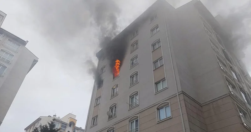 Bursa da 8 katlı apartmanda yangın paniği