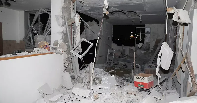 İran, İsrail i dünyaya bağlayan noktayı vurdu! ABD yi yüz milyonlarca dolar zarara uğrattı