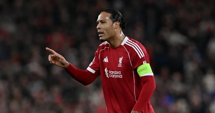 Virgil van Dijk tan Uğurcan Çakır a övgü!