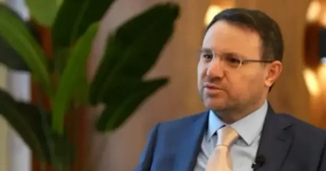 Akın Gürlek gençliğinde Ekmek Teknesi dizisinde oynamış VİDEO İZLE