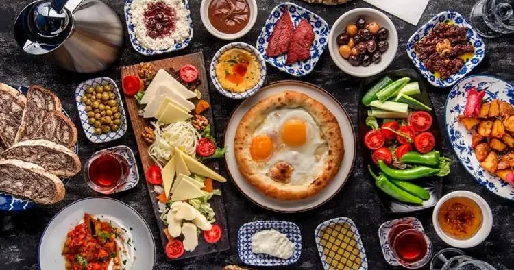 Uzman isim uyardı: Ramazan bayramında sakın bu hataya düşmeyin! Sağlığınızdan olmayın