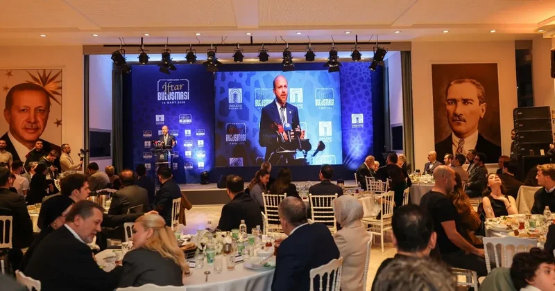 Darülaceze’de vefa buluşması! Spor, sanat ve iş dünyası iftarda bir araya geldi