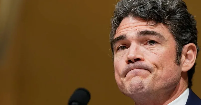 Trump cephesi bu kez de istifa eden Kent i hedef aldı: Gizli bilgi sızdırıyordu