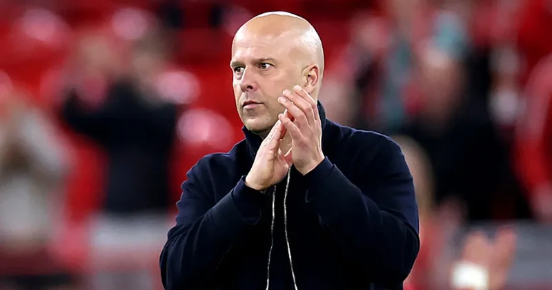 Arne Slot: Bu maç benim için çok anlamlı!