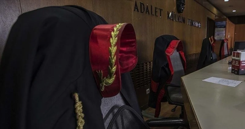 12 savcı ve hakimin görev yeri değişti Son dakika haberleri