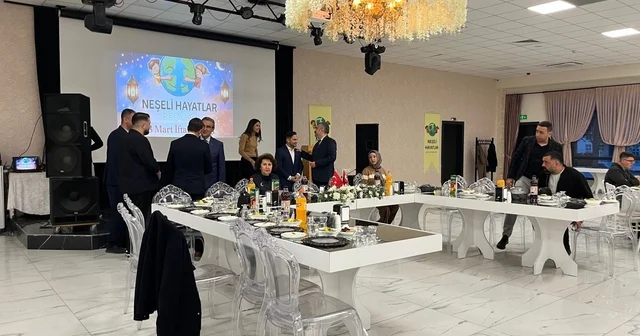 Eskişehir de çocuk evleri sakinlerine gönül sofrası Eskişehir Haberleri