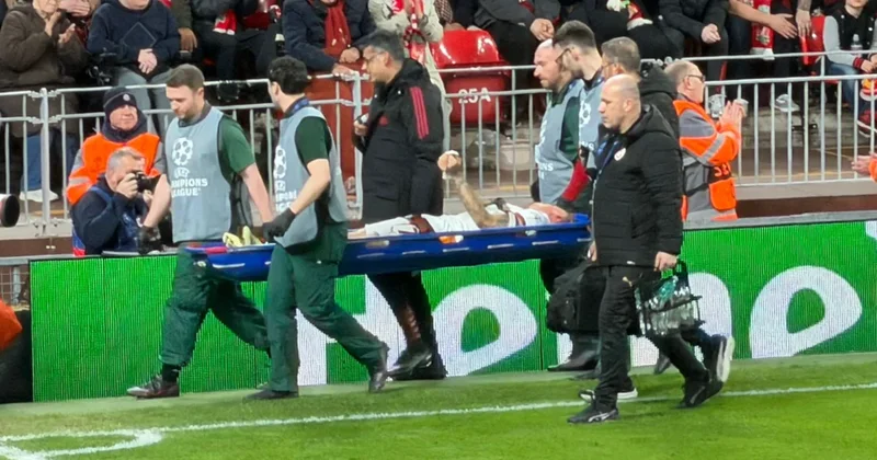 Galatasaray da bir şok daha! Lang elini reklam panolarına sıkıştırdı Sözcü Gazetesi