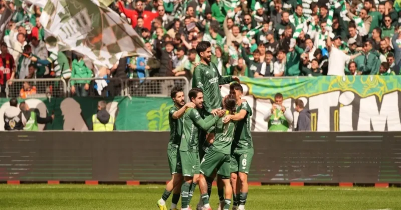 2. Ligde dananın kuyruğu bugün kopuyor! Bursaspor şampiyonluk maçında