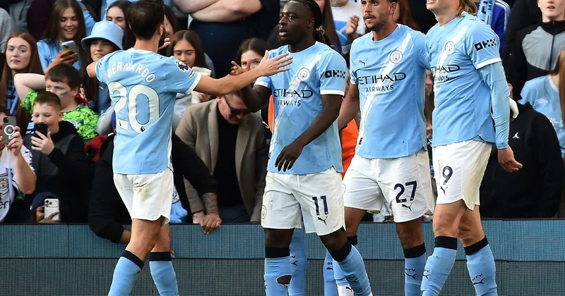 Arsenal i deviren Manchester City şampiyonluk yarışında rüzgarı arkasına aldı