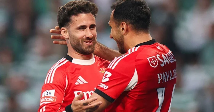 Mourinho lu Benfica, Lizbon derbisinde Rafa Silva nın son dakika golüyle güldü!