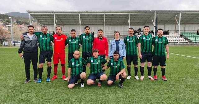 Çameli de Kurumlar ve Mahalleler Arası Futbol Turnuvası başladı Denizli Haberleri