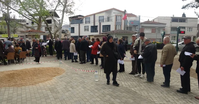 Bal Göç Genel Başkanı Balkan: Sorunlarımızın çözümü için varlığımızı sandıkta hissettirmeliyiz Bursa Haberleri