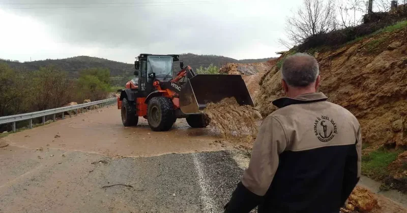 Gercüş’te sağanak yağış sel getirdi