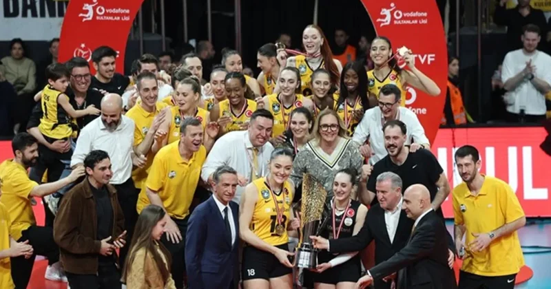 Bakan Bak tan VakıfBank a tebrik mesajı!