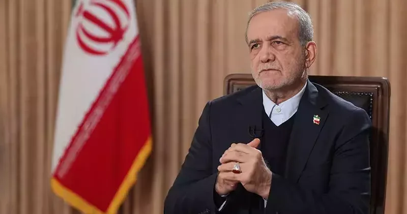 İran Cumhurbaşkanı Pezeşkiyan: Savaşı onurlu bir şekilde bitirmeye çalışıyoruz