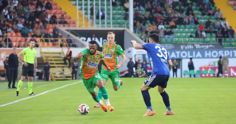 Süper Lig de günün açılış maçı! Kasımpaşa Alanyaspor: Tarihi seri kapıda