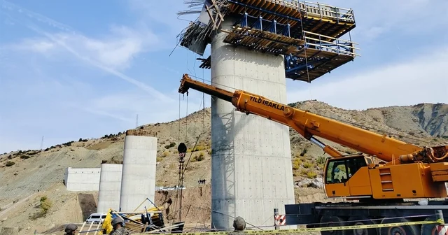 Viyadük inşaatında 4 işçinin öldüğü çökmeye ilişkin görülen davada tutuklu sanık kalmadı Diyarbakır Haberleri