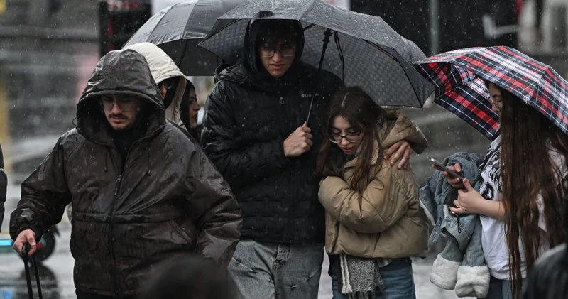 Son dakika hava durumu: Yurdun büyük bölümünde yağış var! Meteoroloji den uyarılar! Son dakika haberleri