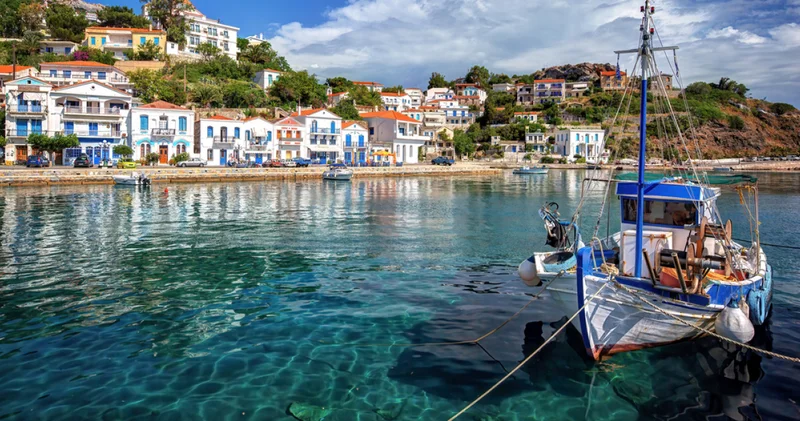 Yüz yaşını aşanların yaşam tarzı ortaya çıktı! En uzun ve sağlıklı yaşamın sürüldüğü mavi bölgelerde hayat nasıl akıyor?