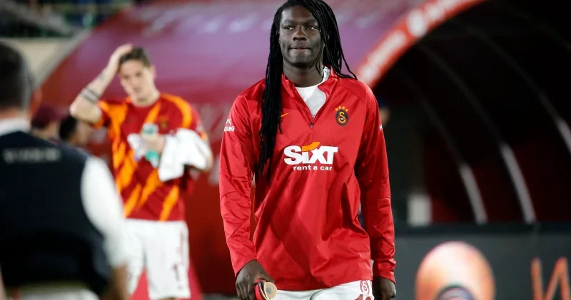 Bafetimbi Gomis dönüyor! Eski yıldızdan büyük sürpriz Futbol Haberleri