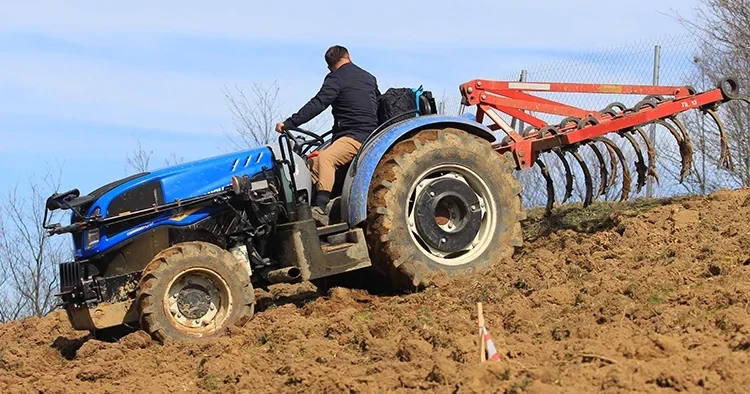 Tüm Türkiye de artış gösterirken bu 3 ildeki traktör sayısı azaldı