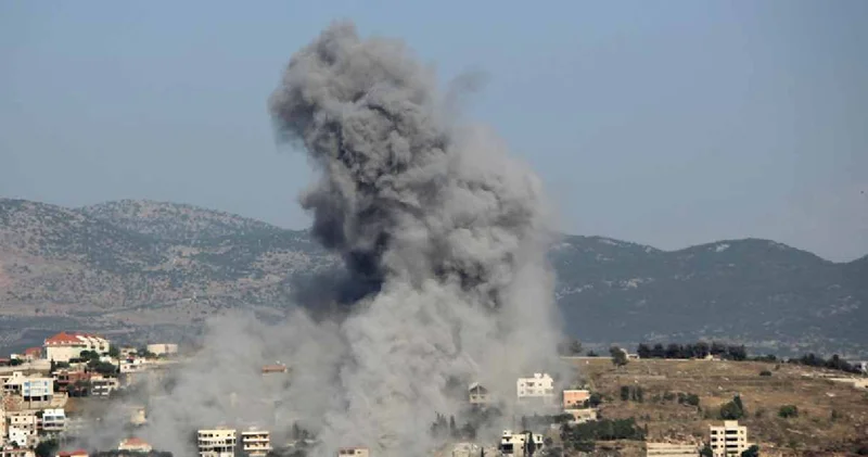 İsrail ateşkes dinlemiyor! Lübnan ın güneyinde yıkımı sürdürüyor