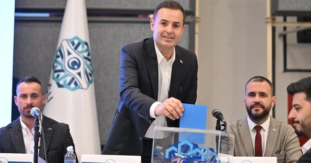 Yağlı Güreş Birliği yeniden Ahmet Akın dedi Yağlı Güreş Birliği Başkanı Ahmet Akın, güven tazeledi Balıkesir Haberleri