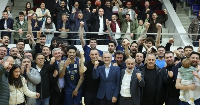 Çayırova Belediyesi sezonu şampiyon tamamladı Kocaeli Haberleri