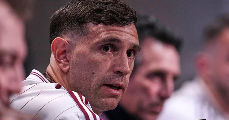 Emiliano Martinez den kendine uyarı: Agresif olmalıyım!