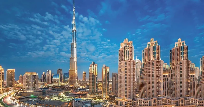 Dubai’den CV yağıyor