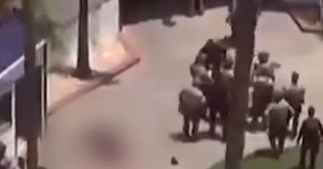 ABD de camiye saldırı: Saldırganlar etkisiz hale getirildi VİDEO İZLE