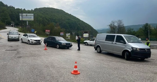 Bin 706 sürücüye cezai işlem uygulandı Düzce Haberleri