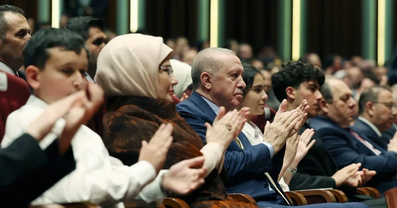 Cumhurbaşkanı Erdoğan ve eşi Emine Erdoğan, Cumhurbaşkanlığı Çocuk Orkestrası ve Korosu konserine katıldı