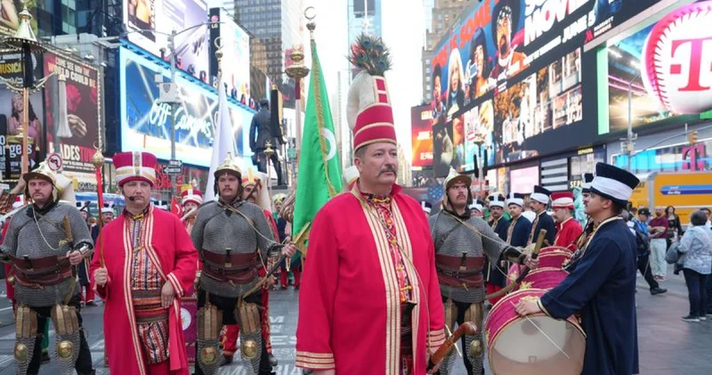 Mehter Takımı na Times Meydanı nda yoğun ilgi Dış Haberler