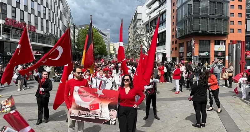 Stuttgart’ta ‘Tarihi Türk Günleri’ ve 19 Mayıs coşkusu