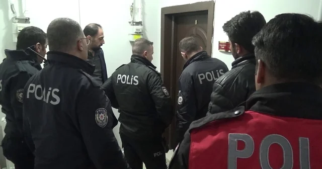Anneannesini bıçakla yaralayıp rehin aldı, teyzesi güçlükle ikna etti Erzurum Haberleri