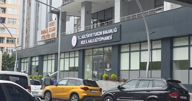YKS adayları resmi tatilde kütüphane mağduriyeti yaşadı Rize Haberleri