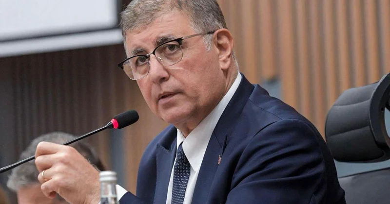 Cemil Tugay, CHP den istifa etti