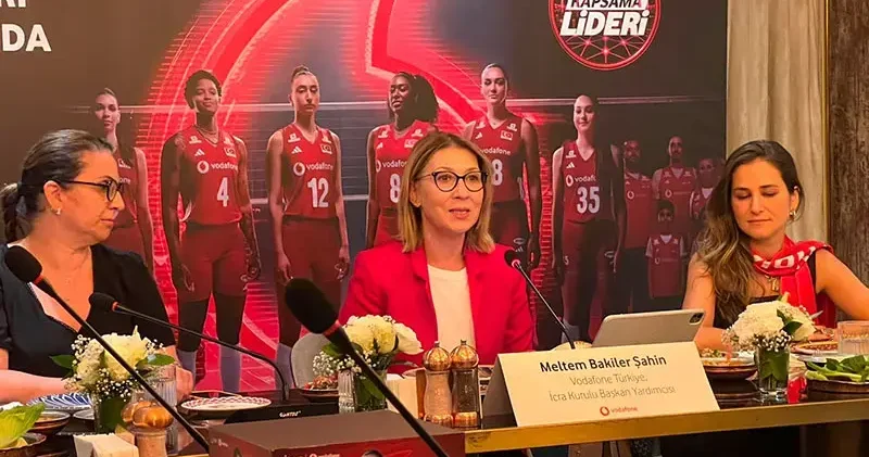 Filenin Sultanları’na hologram tribün desteği