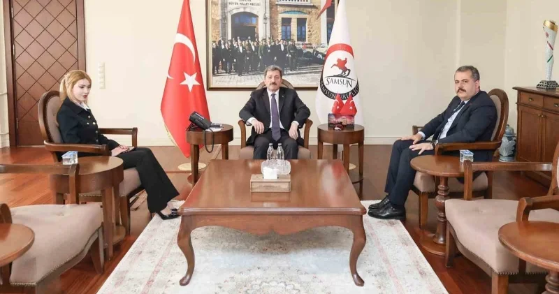 Sosyal medyanın konuştuğu Barbie Kaymakam yeni görevine uğurlandı Gündem Haberleri