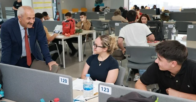 Başkan Büyükgöz den üniversite adaylarına moral desteği Kocaeli Haberleri Habertürk Yerel Haberler