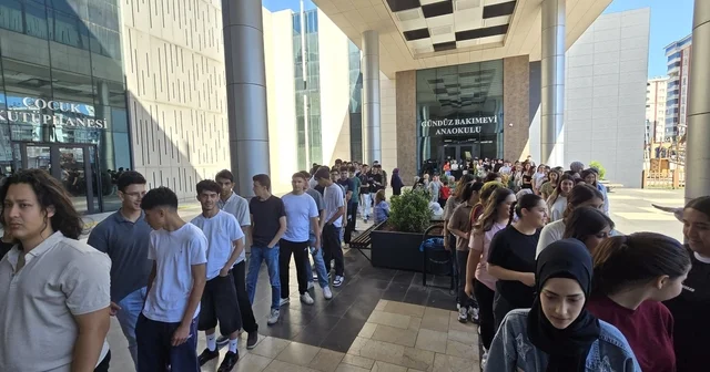 Gaziantep Büyükşehir den sınava hazırlanan öğrencilere YKS tatbikatı Gaziantep Haberleri Habertürk Yerel Haberler